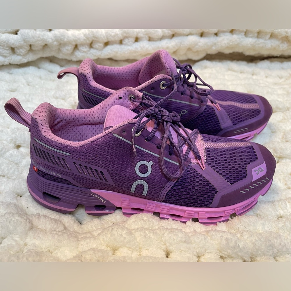 On Running Women’s CloudFlyer Purple/Rose